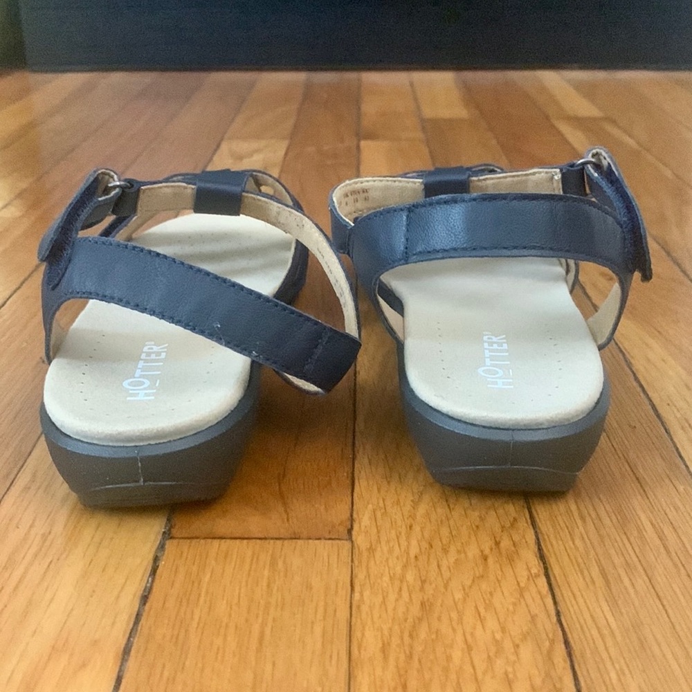 NIB Hotter Sol Navy Leather Women’s Gladiator Sandals - Size 10 - Picture 4 of 7
